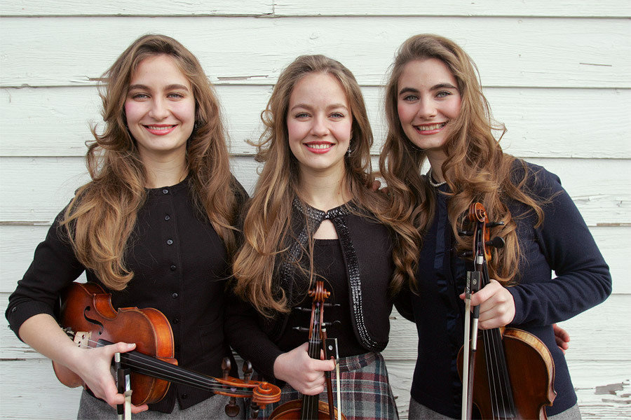 Quebe Sisters - Tumbling Tumbleweeds - Tekst piosenki, lyrics - teksciki.pl