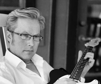 Radney Foster - Holding Back - Tekst piosenki, lyrics - teksciki.pl