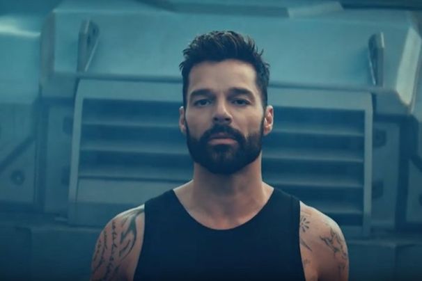 Ricky Martin - Tiburones - Tekst piosenki, lyrics - teksciki.pl