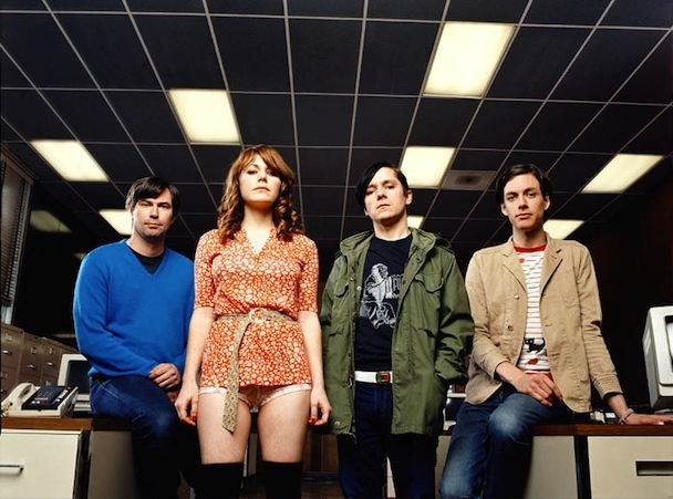 Rilo Kiley - A Man/Me/Then Jim - Tekst piosenki, lyrics - teksciki.pl