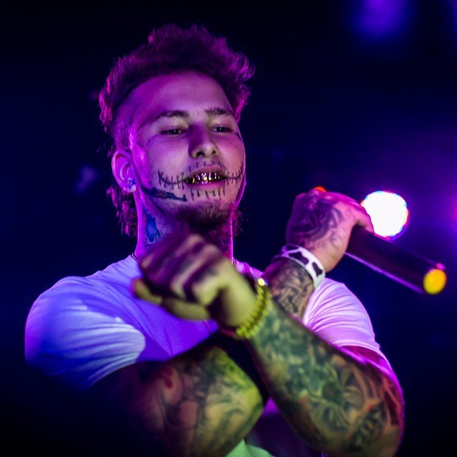 Stitches - Drug Dealer (Remix) - Tekst piosenki, lyrics - teksciki.pl