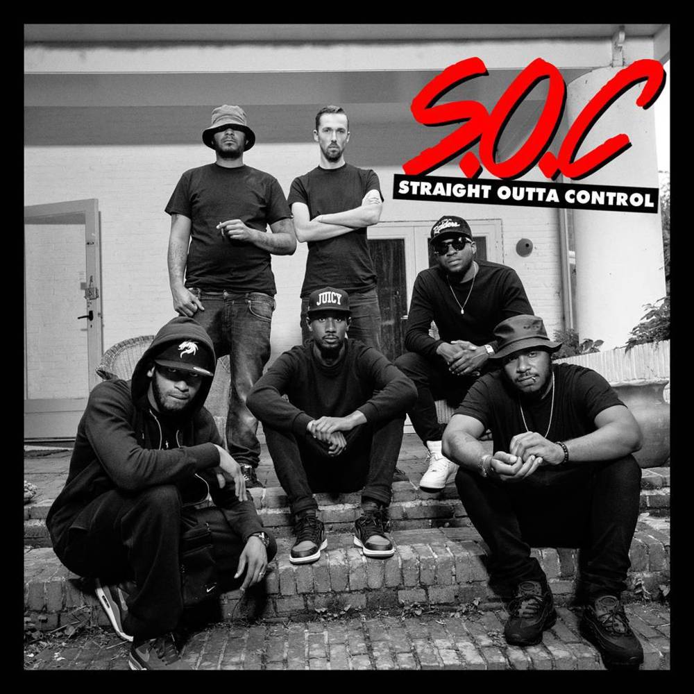 Straight Outta Control - Niet Dichtbij - Tekst piosenki, lyrics - teksciki.pl