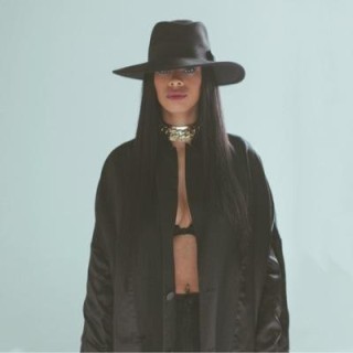 Tanika - Out Here - Tekst piosenki, lyrics - teksciki.pl