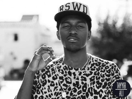 Tayyib Ali - Power Button - Tekst piosenki, lyrics - teksciki.pl