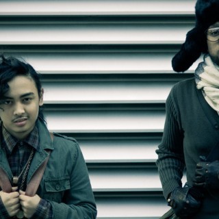 The Airplane Boys - Maybe - Tekst piosenki, lyrics - teksciki.pl
