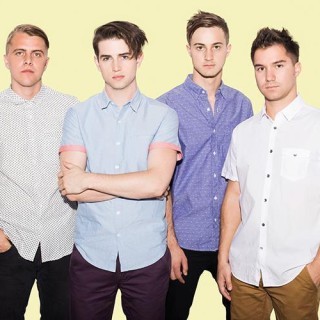 The Downtown Fiction - No Typical Thursday Night (EP Version) - Tekst piosenki, lyrics - teksciki.pl