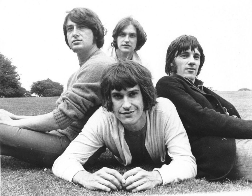 The Kinks - Shangri-La - Tekst piosenki, lyrics - teksciki.pl