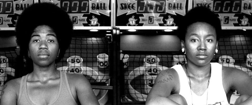 THEESatisfaction - Sweat - Tekst piosenki, lyrics - teksciki.pl