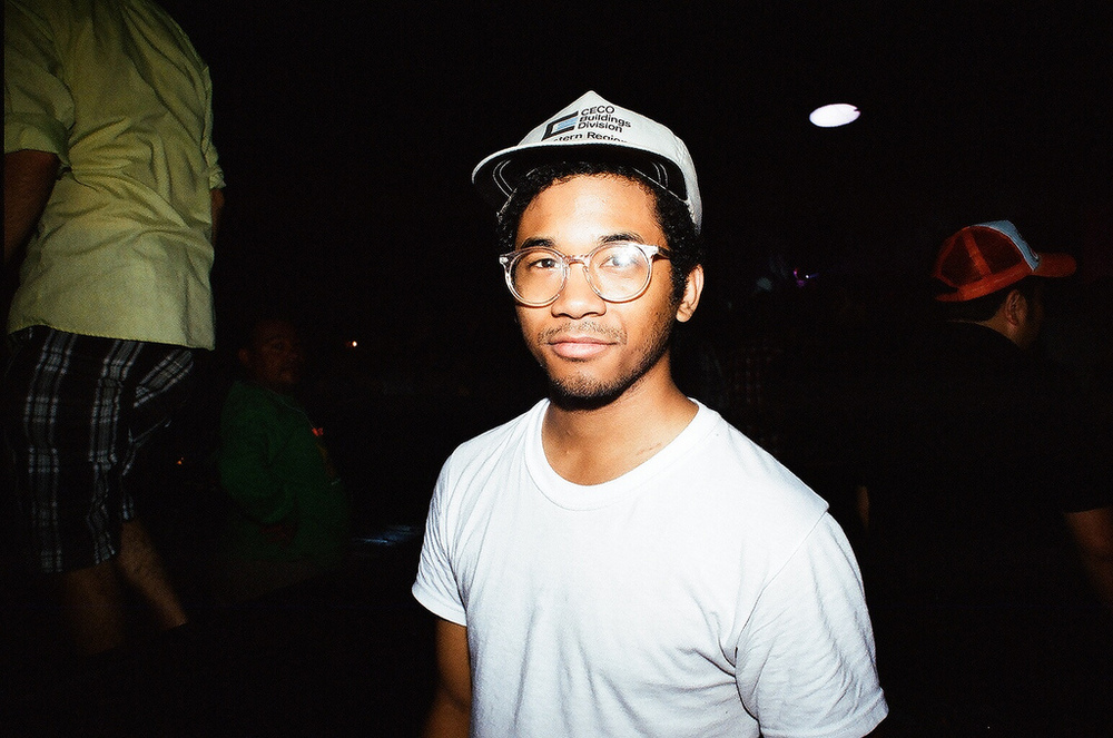 Toro Y Moi - Low Shoulder - Tekst piosenki, lyrics - teksciki.pl
