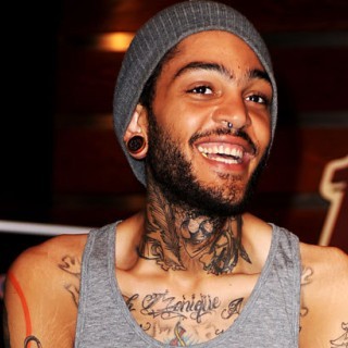 Travie McCoy - One At A Time - Tekst piosenki, lyrics - teksciki.pl