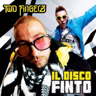 Two Fingerz - Deluso - Tekst piosenki, lyrics - teksciki.pl
