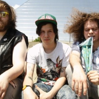 Wavves - Post Acid - Tekst piosenki, lyrics - teksciki.pl