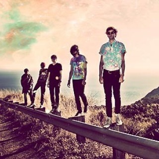 White Arrows - Fireworks of the sea - Tekst piosenki, lyrics - teksciki.pl