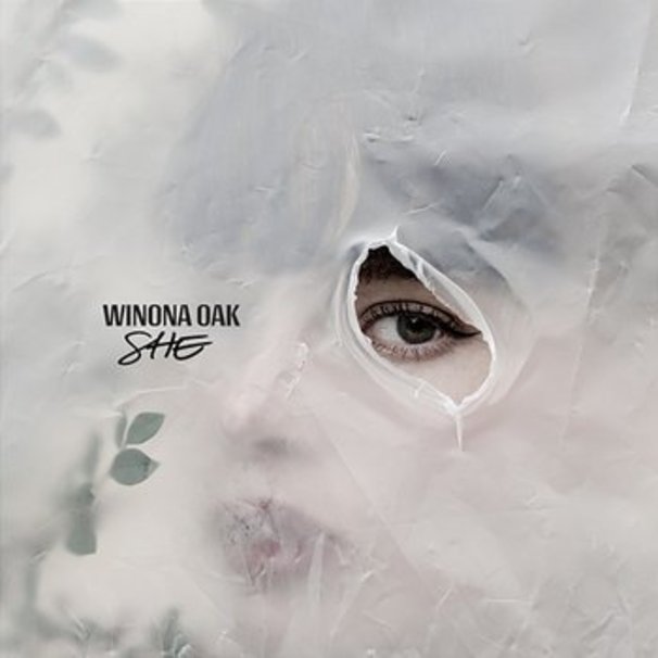 Winona Oak - SHE - Tekst piosenki, lyrics - teksciki.pl