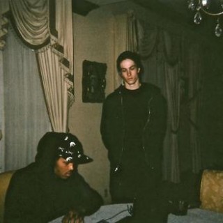 Xavier Wulf & Bones - Earth - Tekst piosenki, lyrics - teksciki.pl