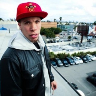 Young De - Money & Weed - Tekst piosenki, lyrics - teksciki.pl